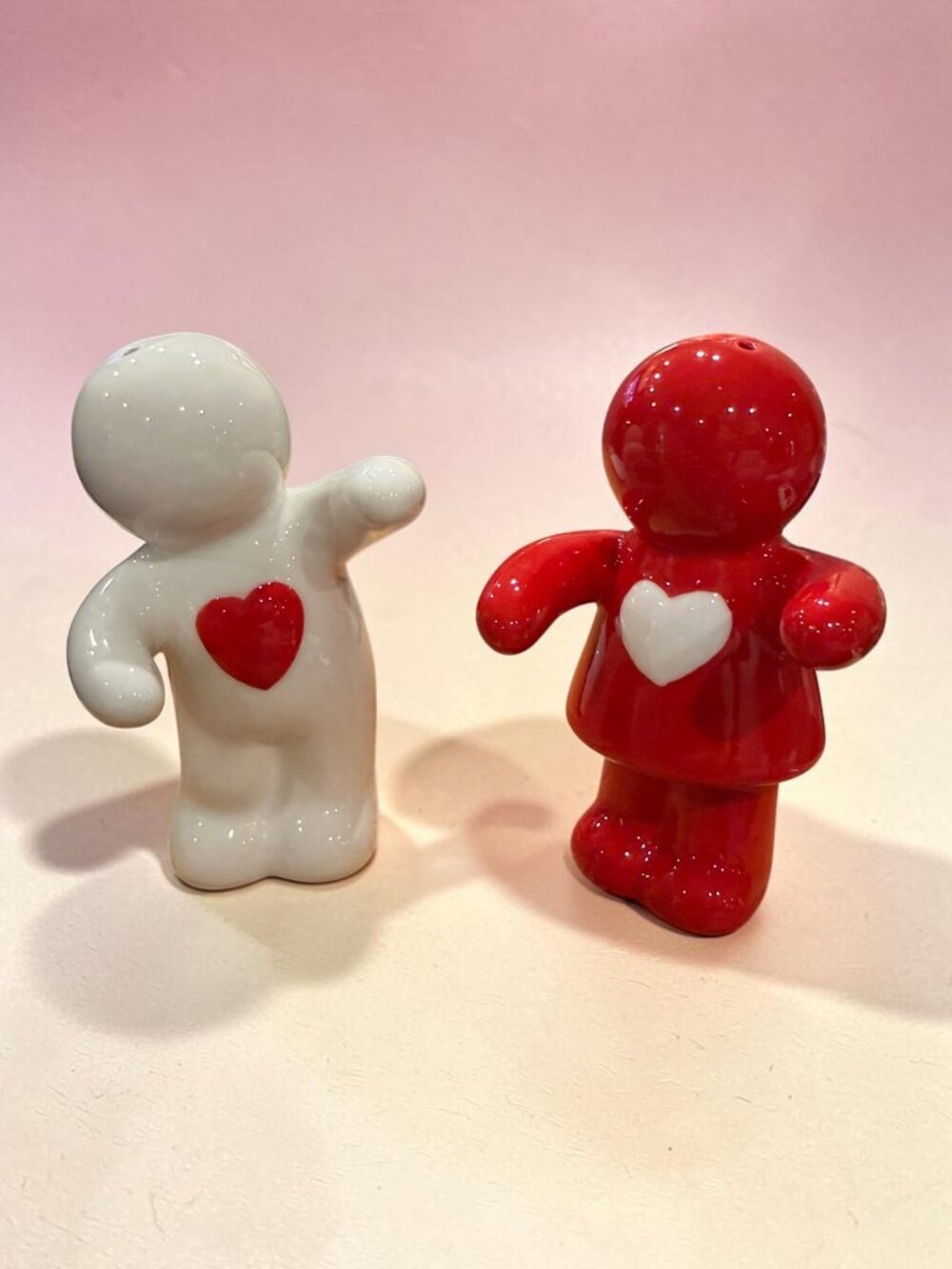 Valentine Salt & Pepper Set - NEW